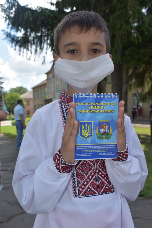 Відкриття воркаут-майданчика в Красилівці. Фото