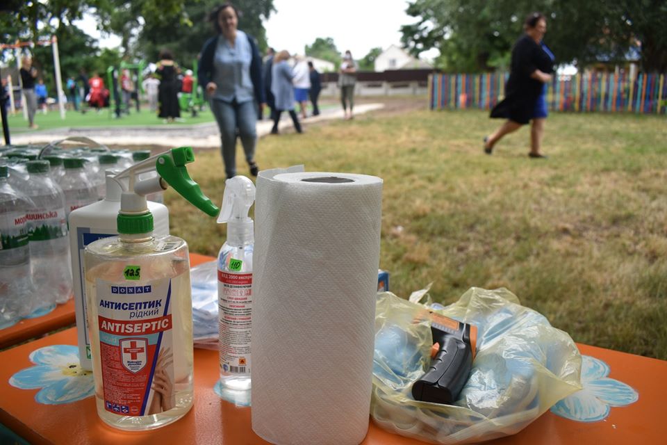 Відкриття воркаут-майданчика у Волошинівці. Фото