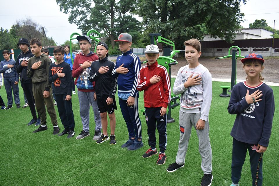 Відкриття воркаут-майданчика у Волошинівці. Фото