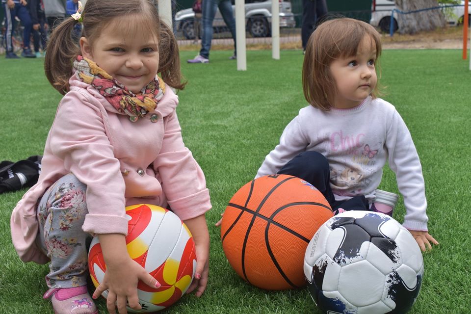 Відкриття воркаут-майданчика у Волошинівці. Фото