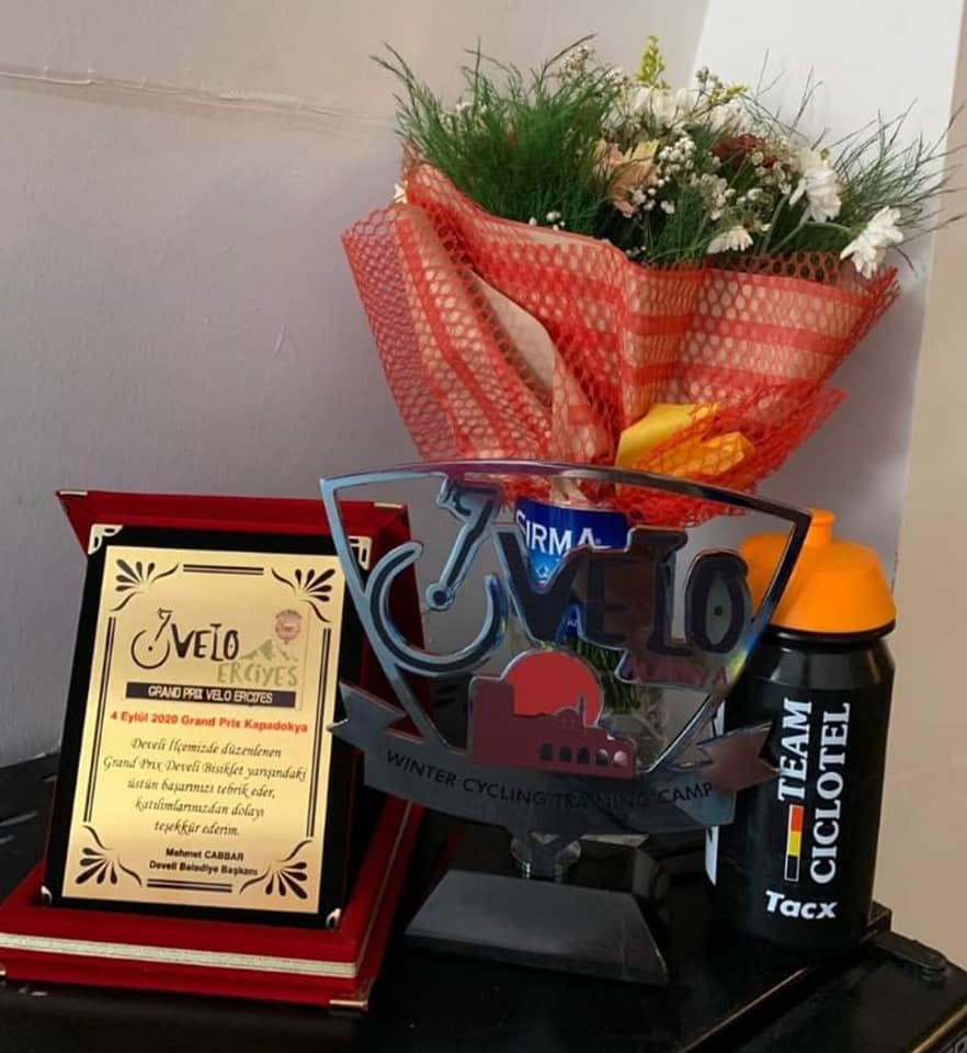 Турецький блок перегонів Coppadocia Grand Prix. Фото'