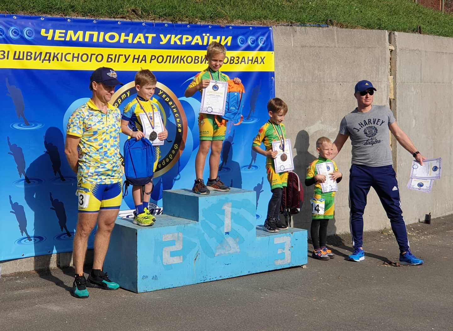 Чемпіонат України зі швидкісного бігу на роликових ковзанах. Фото