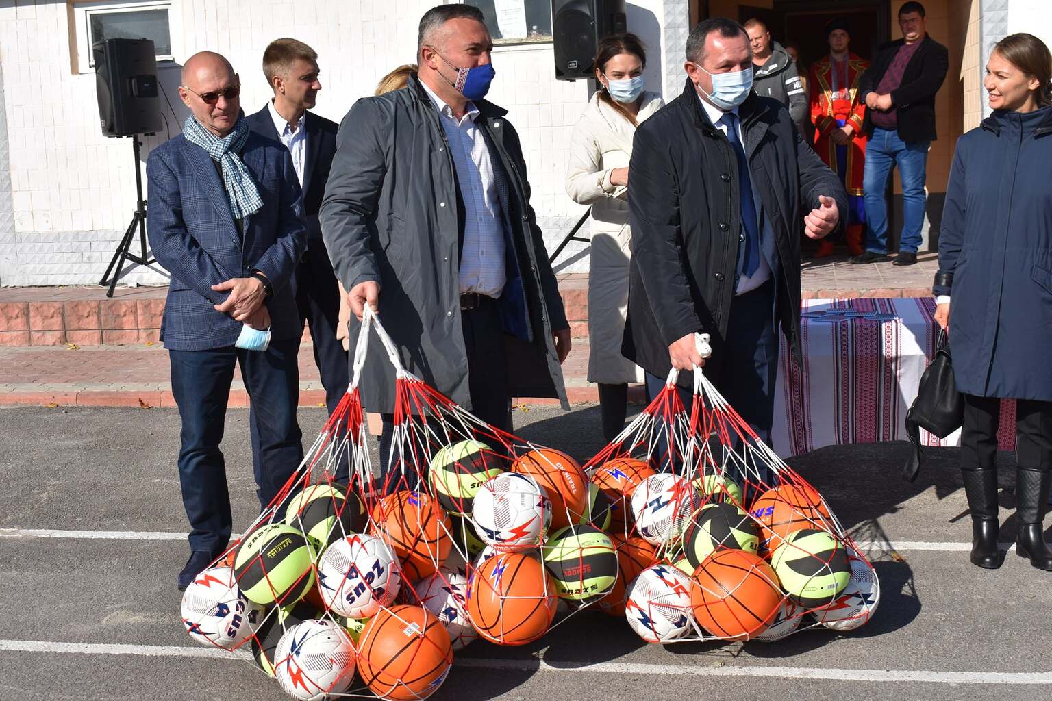 Стадіон в Тетієві за програмою Велике будівництво. Фото