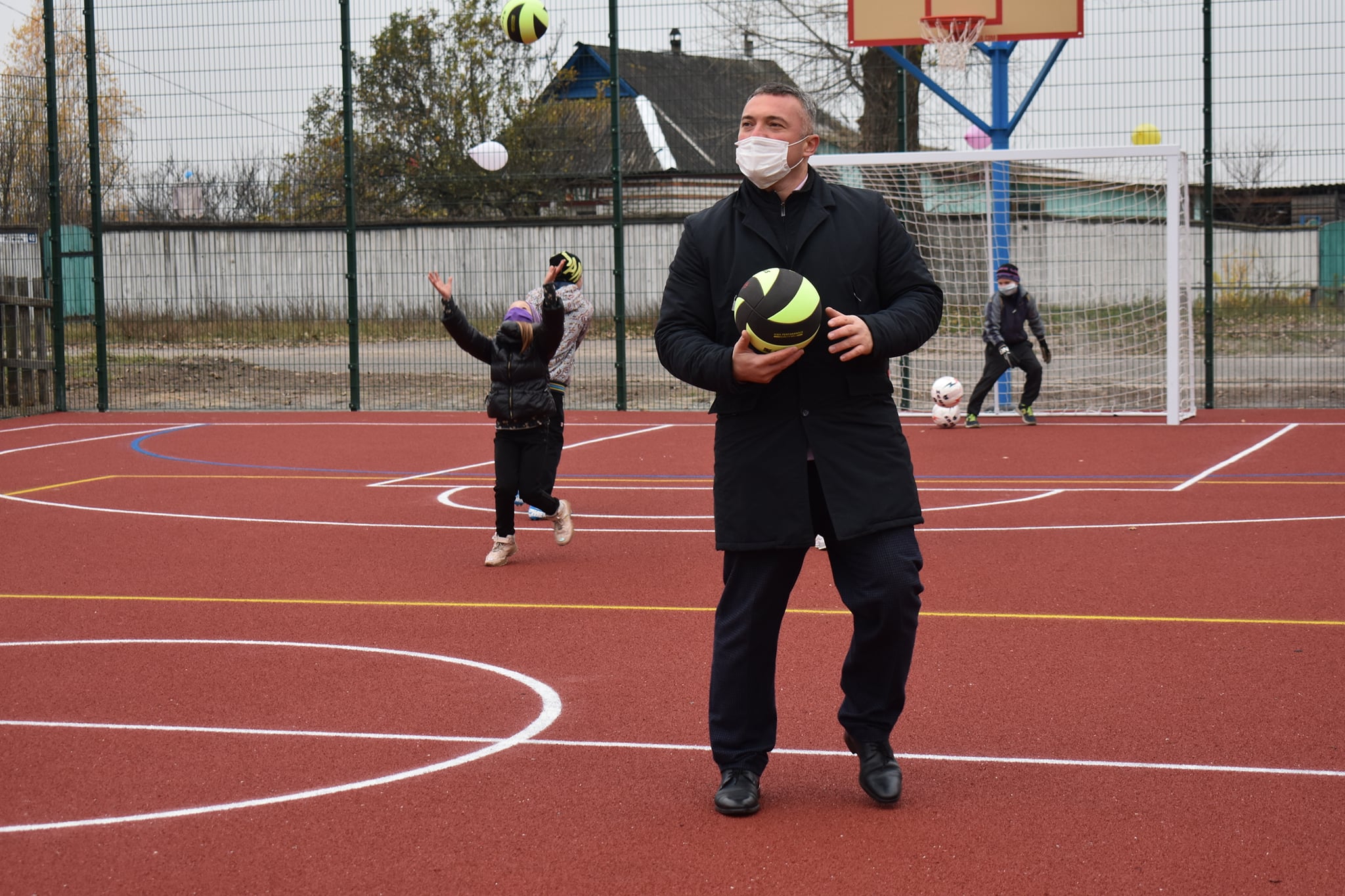 В Іванківській та Димерській ОТГ — нові спороб’єкти. Фото