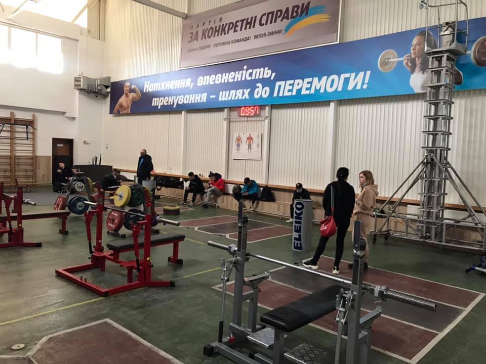 Чемпіонат України з класичного жиму лежачи, Хмельницький. фото