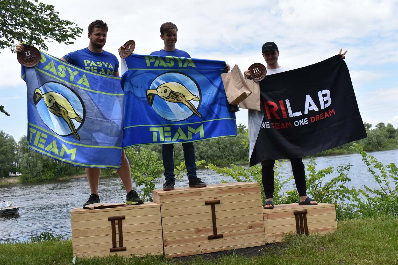 заплив на відкритій воді «Десна 6.5». фото