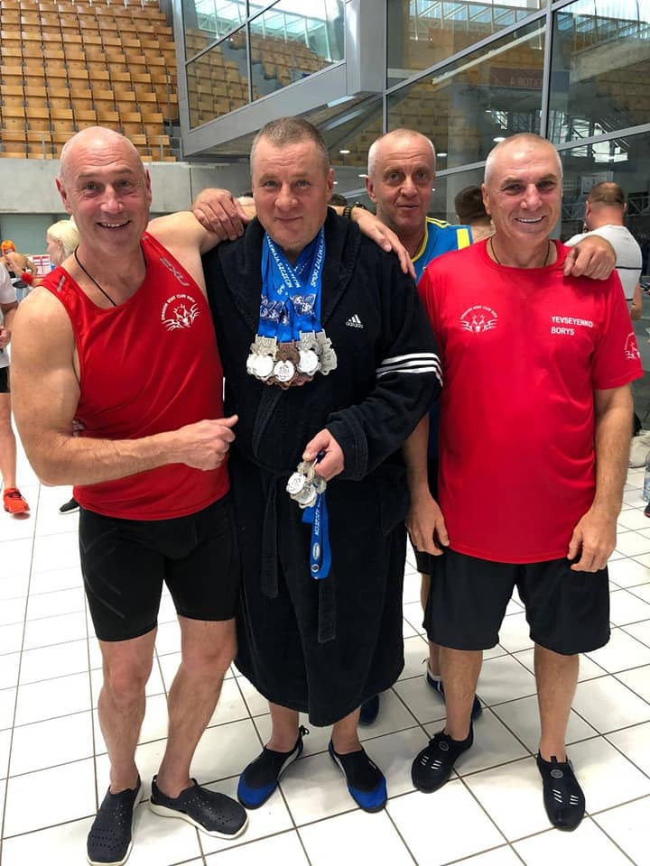 міжнародні змагання з веслування на човнах "Дракон", Польща. фото