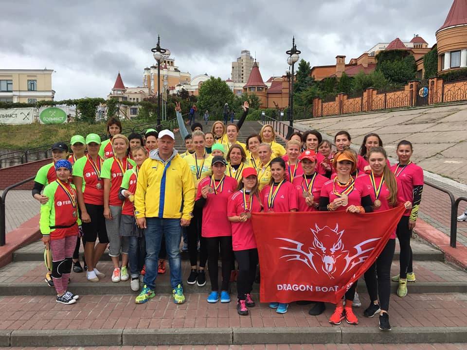 ЧУ з веслування на човнах "Дракон", Київ. Фото