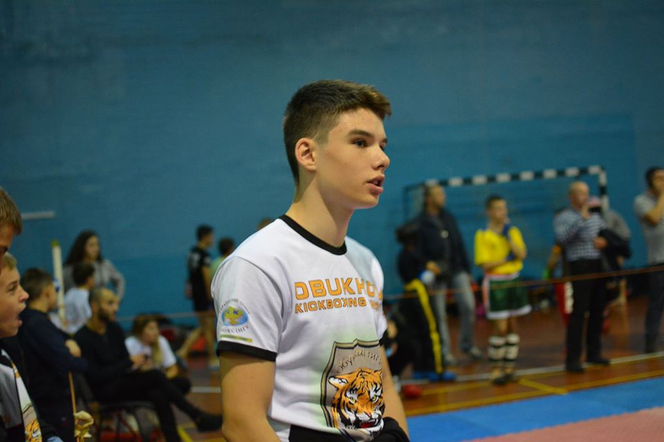 Спорт вдома від Ігоря Кубарського. Фото