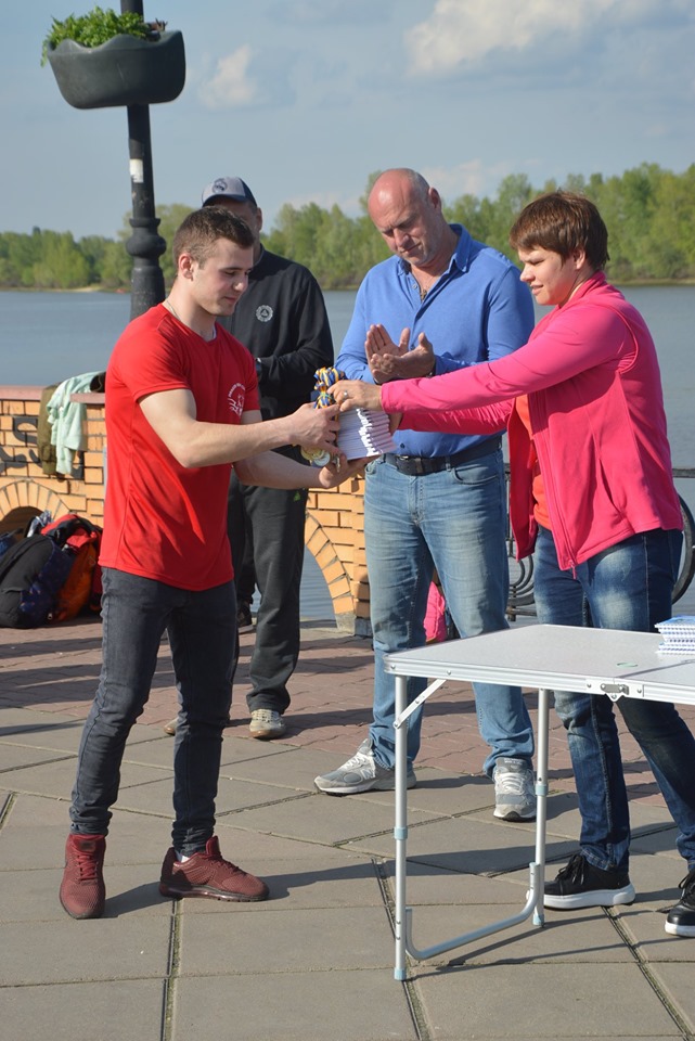 Чемпіонат Київської області з веслування на човнах Дракон. Фото