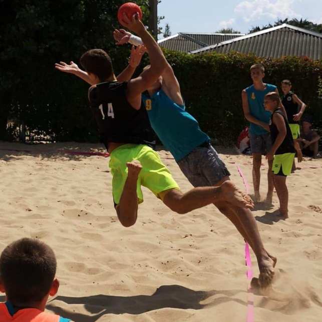 чемпіонат України з пляжного гандболу у Черкасах. ффото