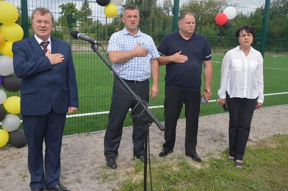 Відкриття міні-футбольного майданчика, Телешівка. Фото