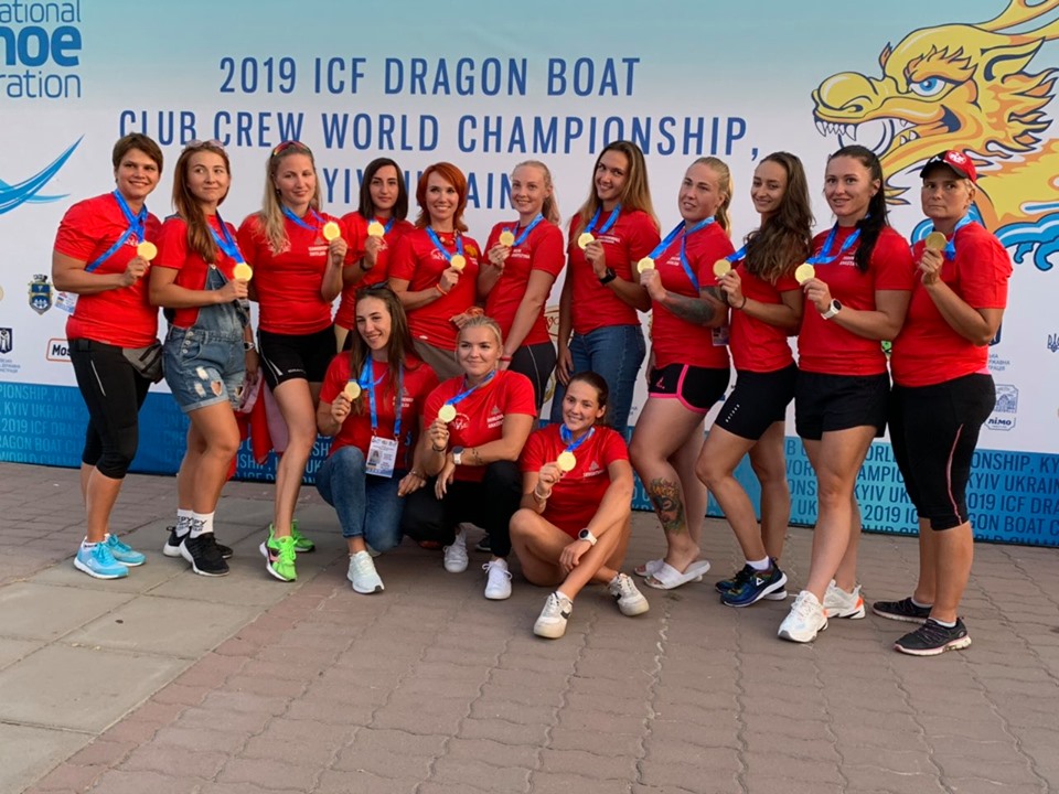 Клубний чемпіонат світу з веслування на човнах Дракон, Київ. Фото