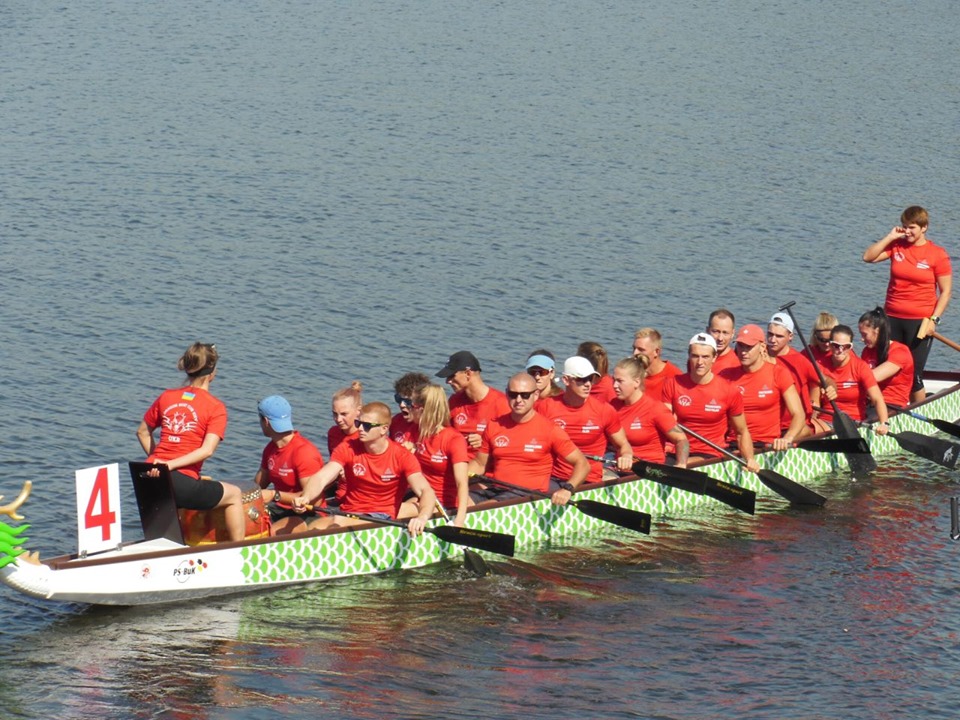 Клубний чемпіонат світу з веслування на човнах Дракон, Київ. Фото