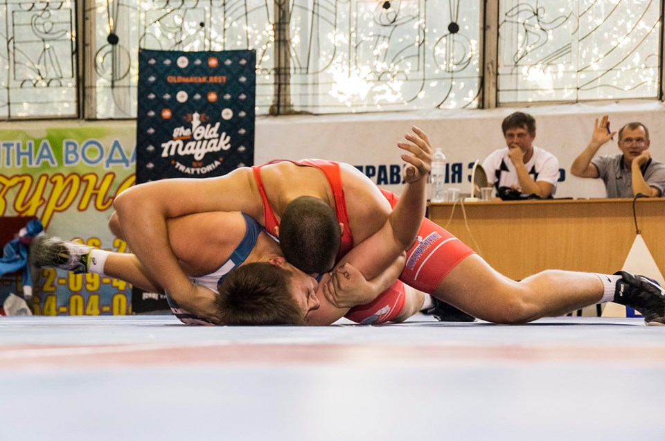 Турнір з греко-римської боротьби памяті Узуна, Маріуполь. Фото