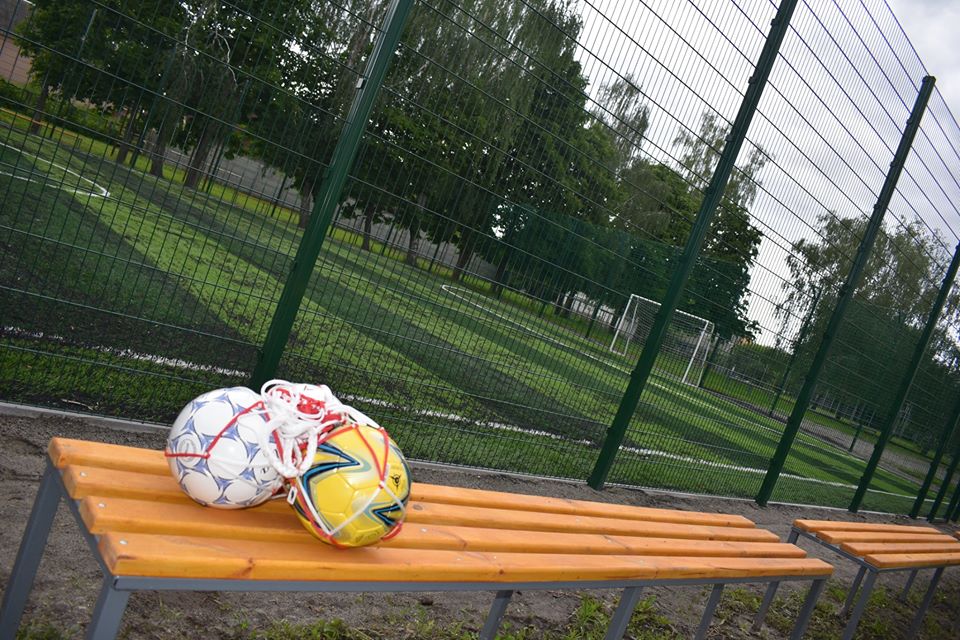 Відкриття футбольних поля в Новій Олександрівці. Фото