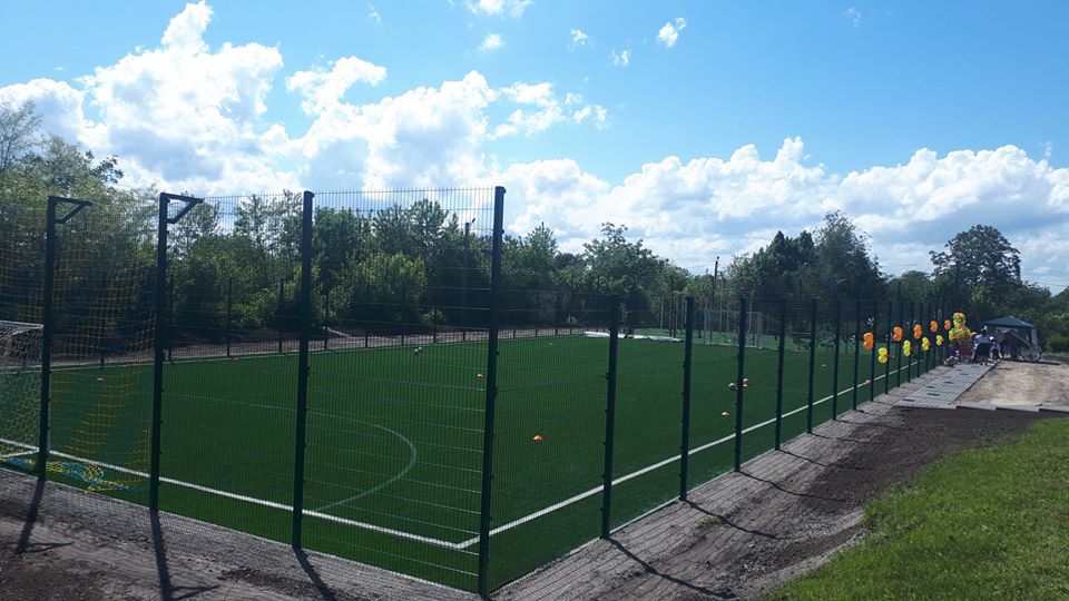 Відкриття спортивних майданчиків в с. Стайки. Фото