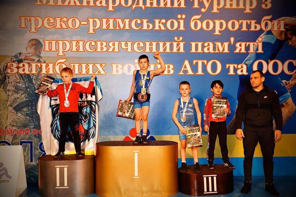 Міжнародний турнір з греко-римської боротьби пам’яті загиблих воїнів АТО та ООС. Фото