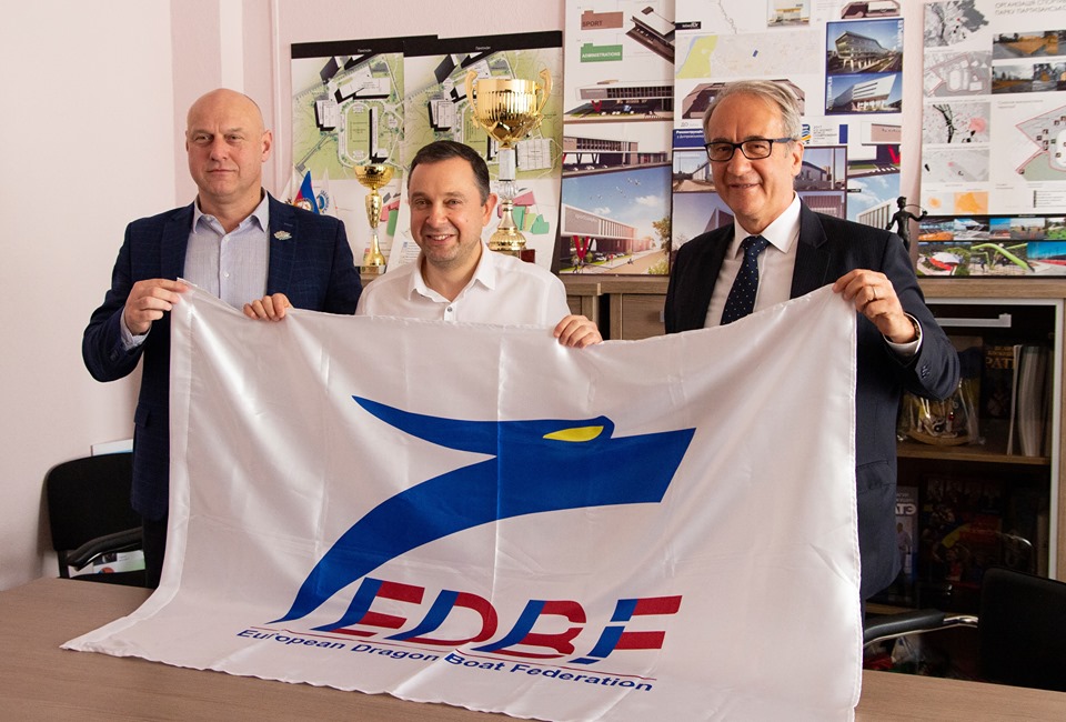 Чемпіонат Європи з веслування на човнах Дракон. Фото