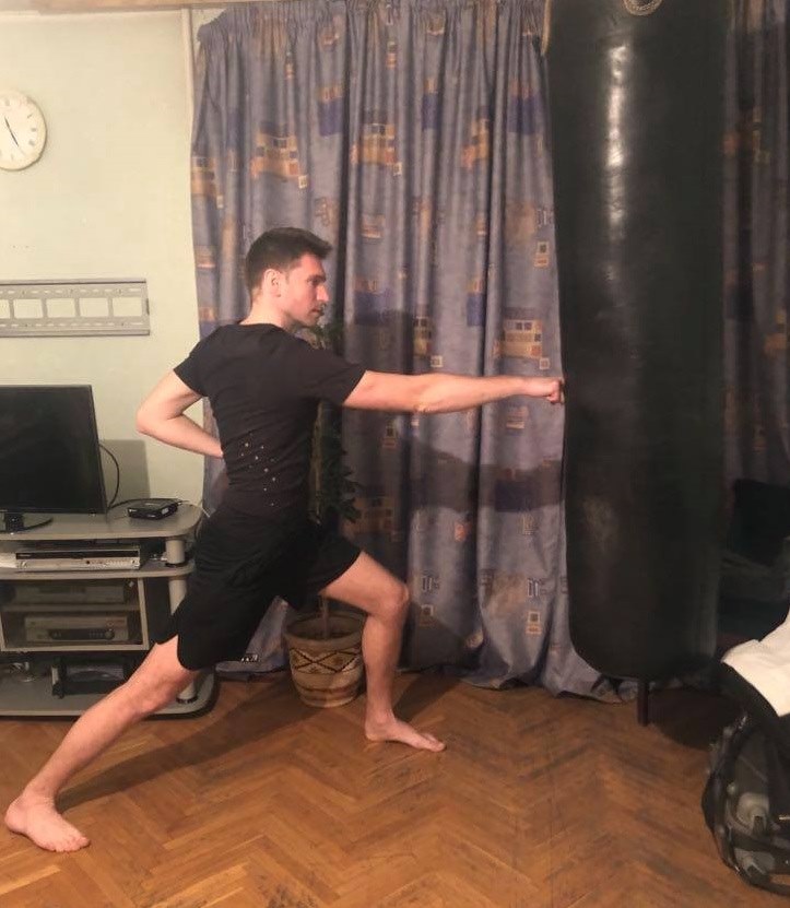 Спорт вдома від Дмитра Влоха. Фото