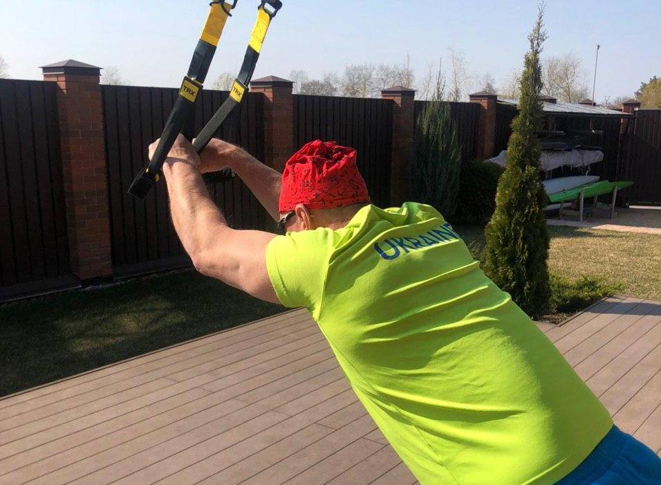 Спорт вдома від Валерія Моргуна. Фото