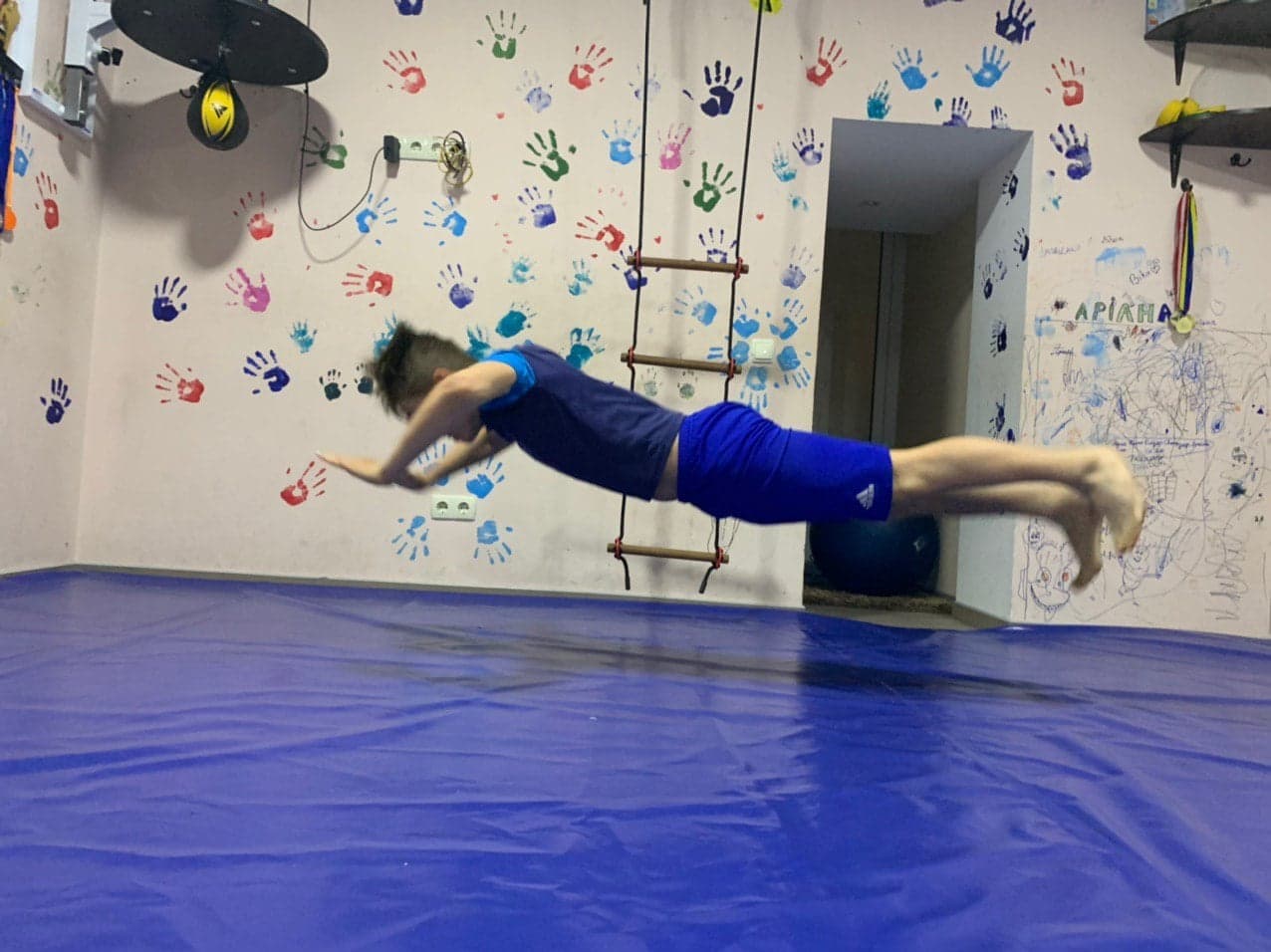 Спорт вдома від Юліана Москаленка. Фото