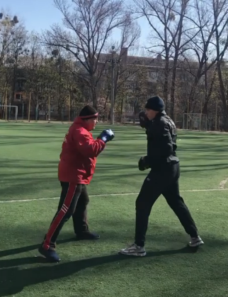 Спорт вдома від клубу Сенто. Фото