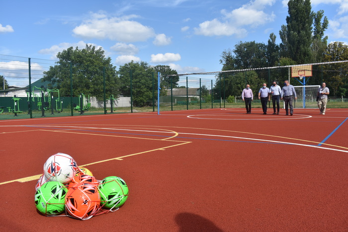 Вікдкриття спортивних майданчиків в Броварському районі. Фото