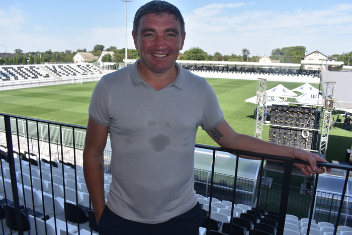 Відкриття стадіону Колос (Ковалівка). Фото