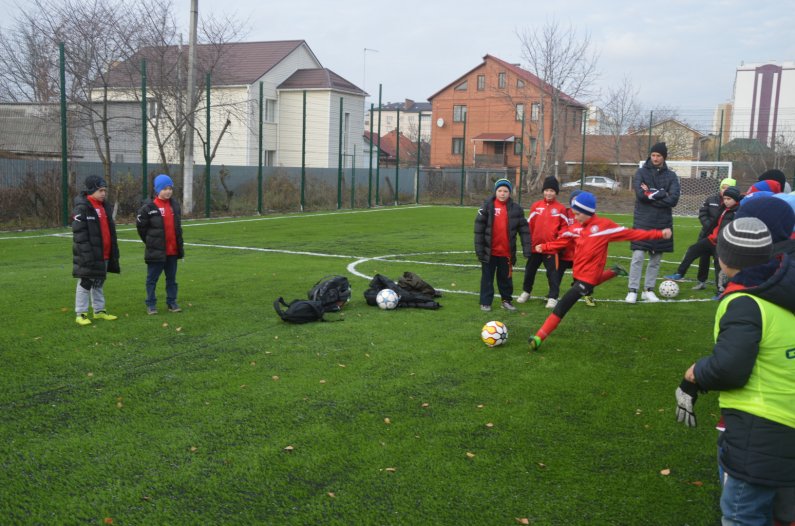 Відкриття футбольного поля в Крюківщині
