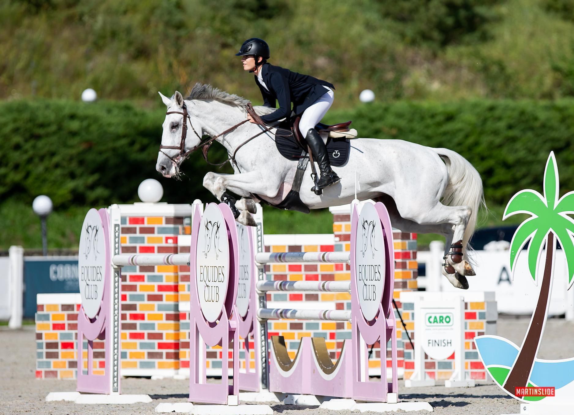 Кубки з кінного спорту, Лісники. Фото Кубки з кінного спорту, Лісники. Фото