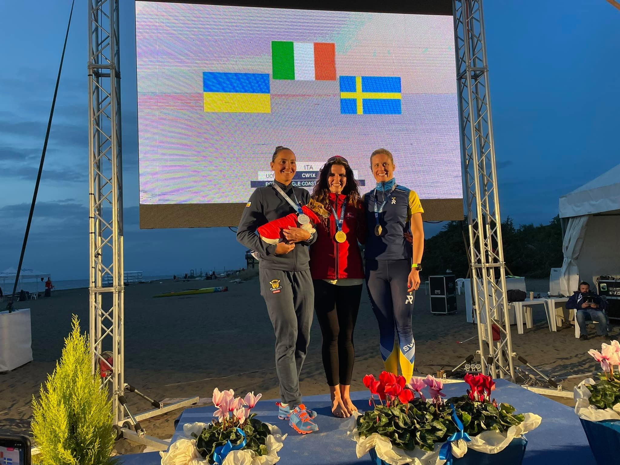 Єврочелендж з прибережного веслування, Італія. фото