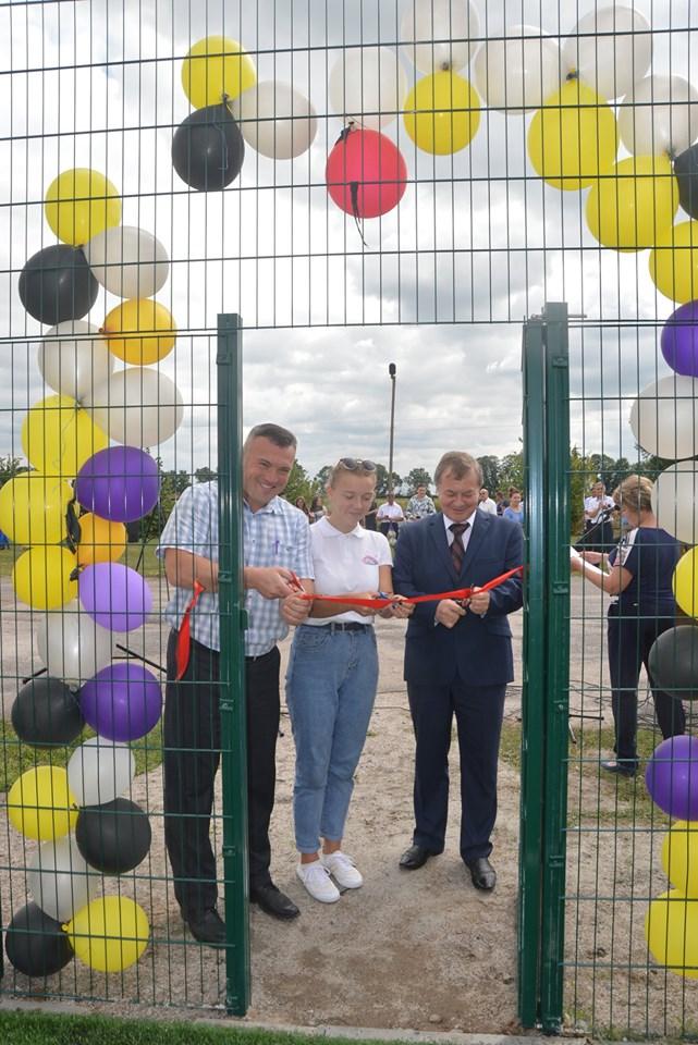 Відкриття міні-футбольного майданчика, Телешівка. Фото