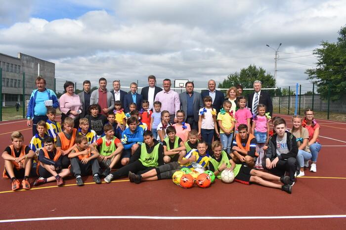 Відкриття спортивних майданчиків, Березань, Студеники. Фото