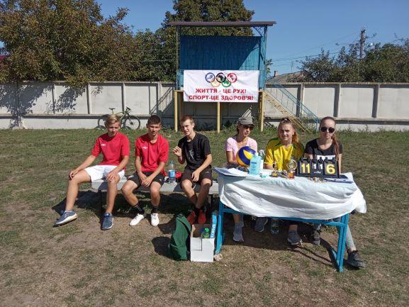 В Фурсах відзначили День спорту та розпочали Олімпійський тиждень. Фото